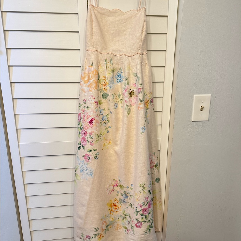 Christian Lacroix Cream Textured Garment Taylor Swift Dupe - Picture 3 of 6